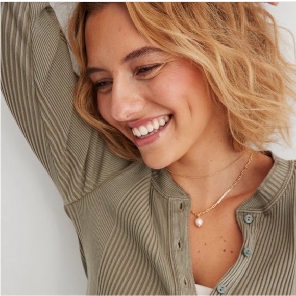 Aerie Road Trip '90s Ribbed Knit Long Sleeve Henley T-Shirt Olive Green XS - Picture 2 of 9